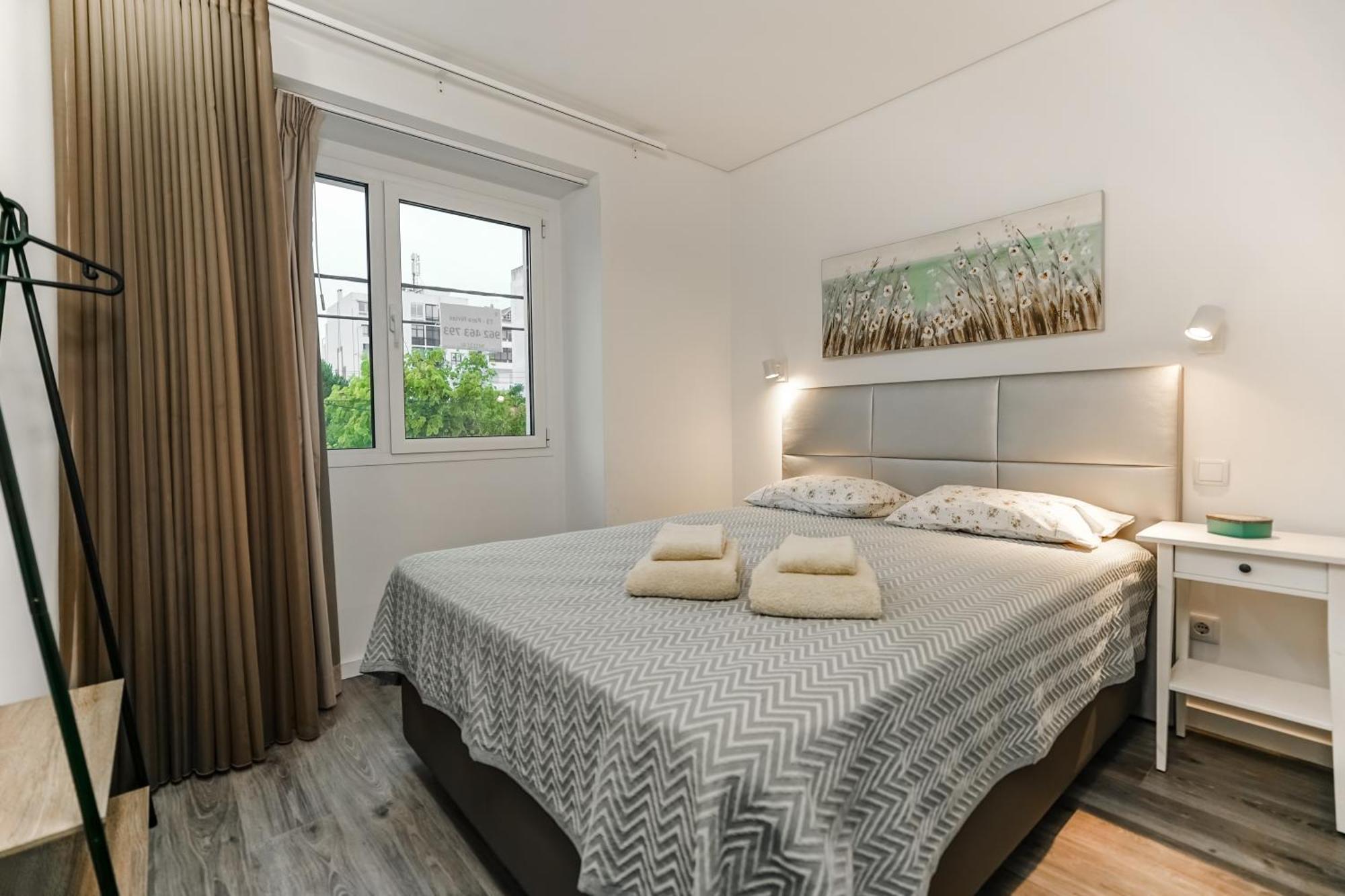 Casa Dos Terracos Apartamentos Сан-Мартинью-ду-Порту Экстерьер фото